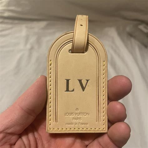 louis vuitton tag on bag|Louis Vuitton price tag.